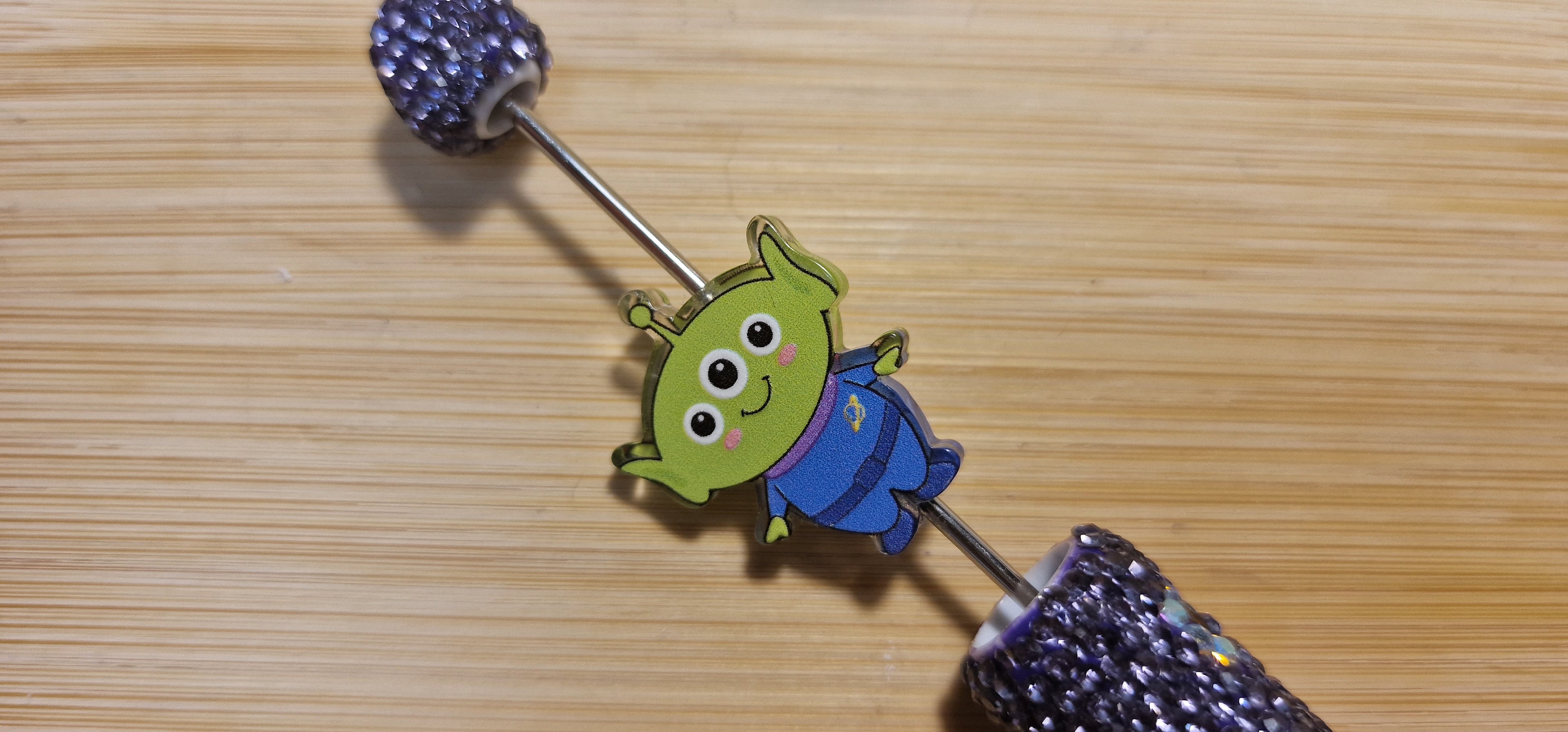Acrílico Alien