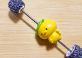 Pollito amarillo.