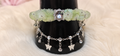 Pulsera de flores color verde claro
