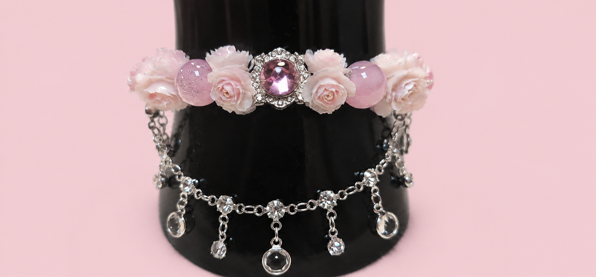 Pulsera de flores rosa